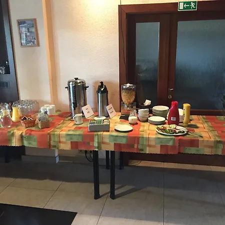 Rusovsky Гостевой дом Братислава