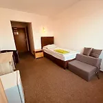 Penzión pre hostí Rusovsky 2*
