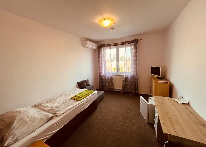 Rusovsky Guest house 2*